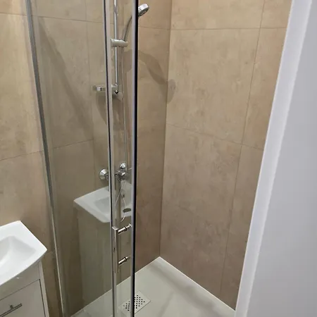 Rent0nline Kwatera prywatna Brwinow