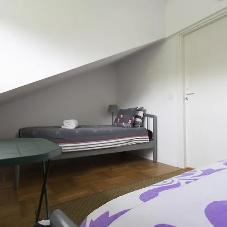 Rent0Nline Brwinow Rooms *